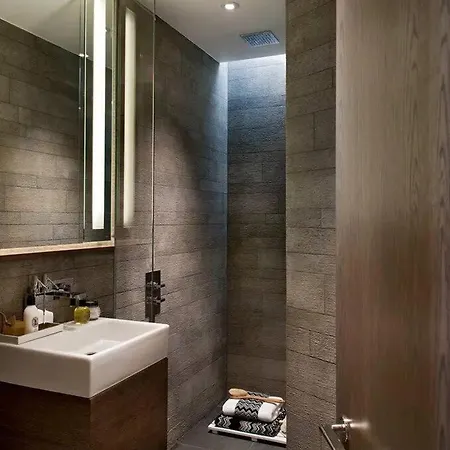 דירה Besiktas Luxury Townhouse Sauna Pool Gym Security איסטמבול
